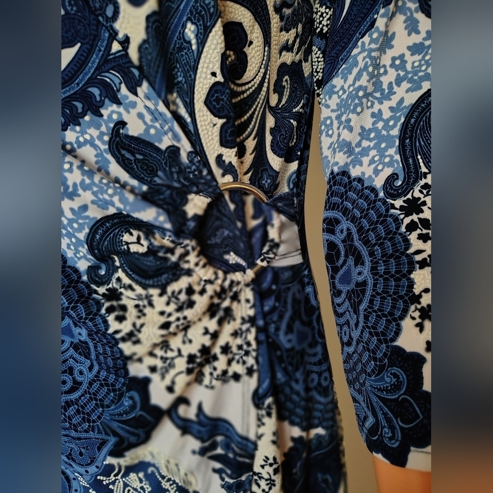Glamour Blue Paisley Dress Size 12P - Picture 2 of 12